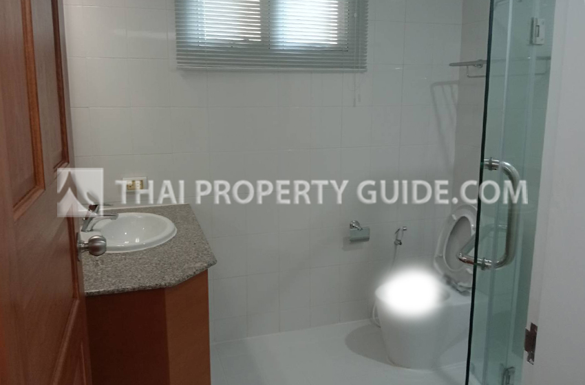Condominium in Nichada Thani 